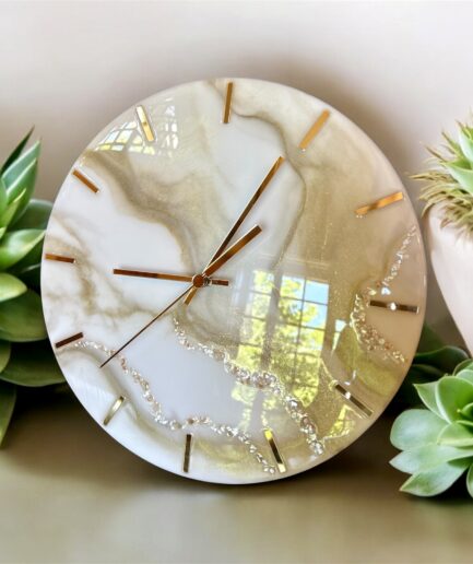 Horloge murale design luxe en résine époxy. Horloge moderne salon. Commande personnalisée 